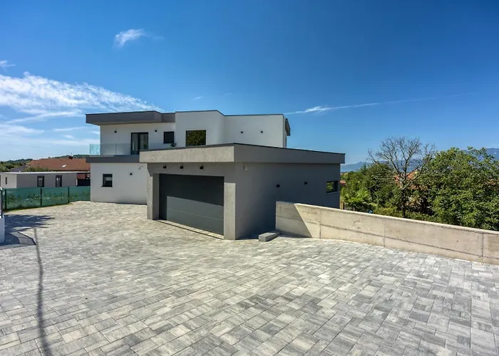 Majestic View Vila *
